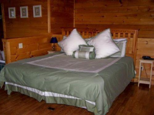 Mountain Shadows Resort Gatlinburg Room photo